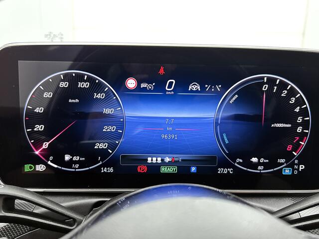 Mercedes-Benz C-KLASSE Estate 300 e Plug-In Hybride | Panoramadank | Trekhaak | Cruise Control | 360° camera | Inclusief 24 maanden MB Certified garantie voor Europa.