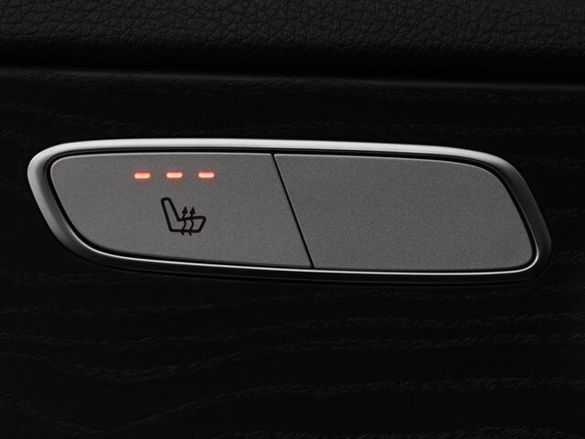 Mercedes-Benz C-KLASSE Estate 300 de Business Solution Luxury Limited | SOH 79,7% | Matrix LED | Trekhaak | Adaptive cruise | Navigatie | Bluetooth | Carplay | Stoelverwarming | Camera | Burmerster Sound | Sfeerverlichting