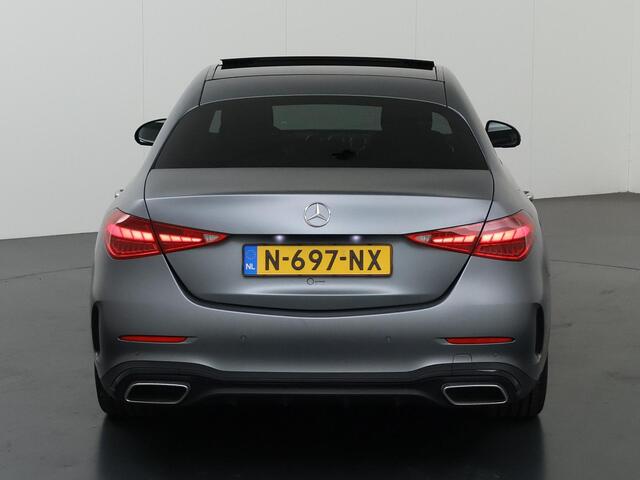 Mercedes-Benz C-KLASSE 200 Launch Edition AMG Line | Night | Panoramadak | Keyless | Headup | Memory | Digital Light | 19" multispaaks velgen |