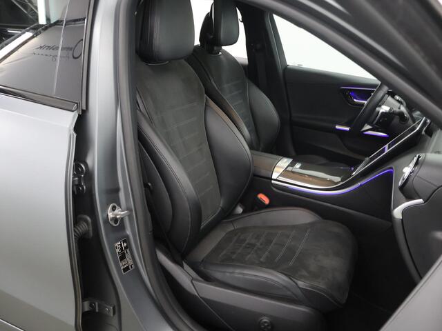 Mercedes-Benz C-KLASSE 200 Launch Edition AMG Line | Night | Panoramadak | Keyless | Headup | Memory | Digital Light | 19" multispaaks velgen |