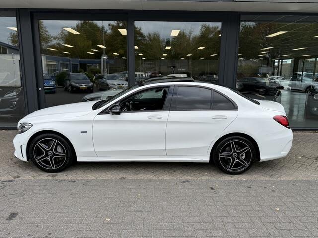 Mercedes-Benz C-KLASSE 300e Amg Hybride Elekt. schuifdak / Burmaster / Head up!!!