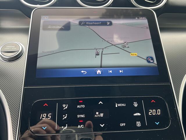 Mercedes-Benz C-KLASSE Estate 300 e Luxury Line / Dealer onderhouden / 1.800 kg elektrische trekhaak / Elektrische stoelen & Achterklep / Navi / Apple Carplay Android / 17" LM wielen /