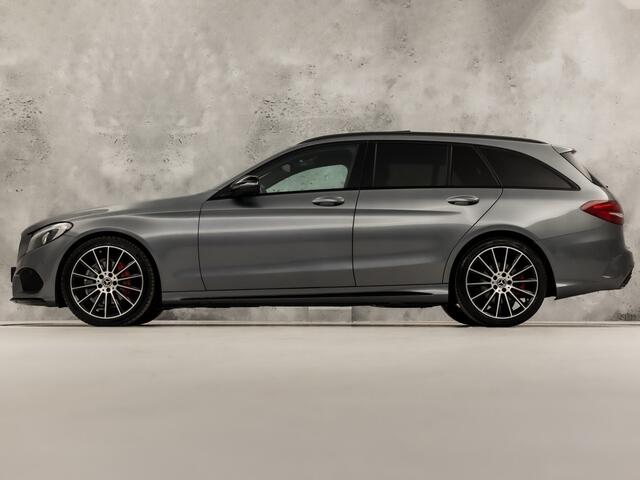 Mercedes-Benz C-KLASSE 180 AMG Sport 156Pk Automaat (PANORAMADAK, NAVIGATIE, LEDER, ELEK SPORTSTOELEN, STOELVERWARMING, ELEK ACHTERKLEP, GETINT GLAS, ZWART HEMEL, NIEUWSTAAT)