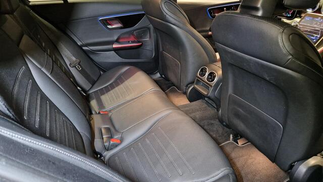 Mercedes-Benz C-KLASSE Estate 200 Launch Edition AMG Line | Panoramadak | Leder |