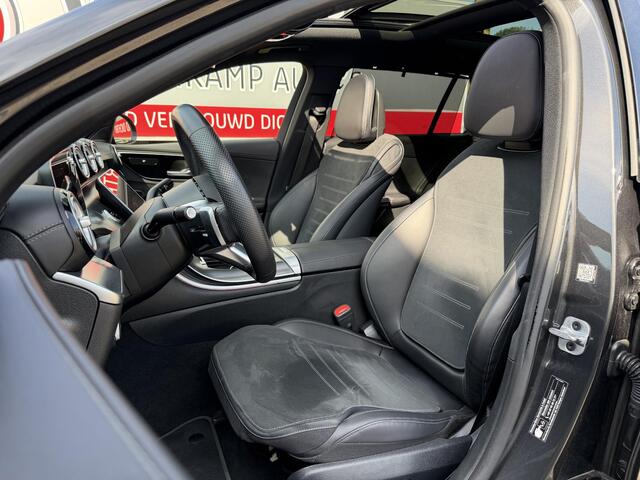 Mercedes-Benz C-KLASSE Estate 300 e AMG Line 18"/Panoramadak/Trekhaak/LED/Stoelverwarming/Sfeerverlichting/Elektrische klep/Apple Carplay & Android Auto