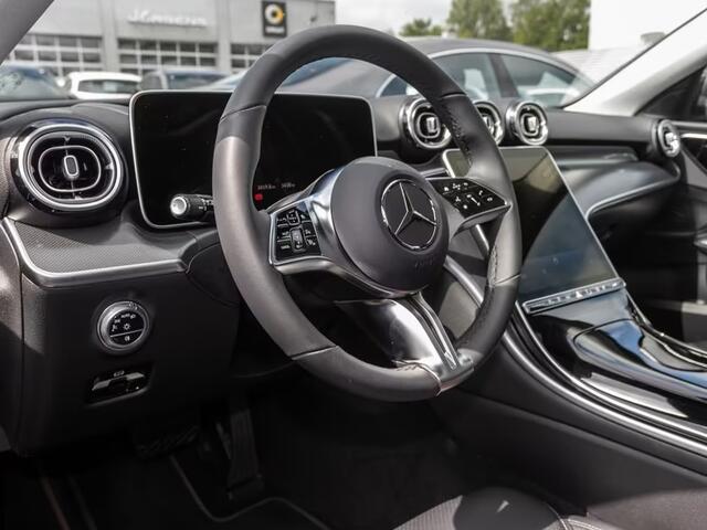 Mercedes-Benz C-KLASSE Estate 300e T AVANTGARDE ** LED, PANO, DISTR. MEMORY, WINTER & SPIEGEL-PACK ** Ex MB-AG - 3.425km (!) ** ** INFORMEER OOK NAAR ONZE AANTREKKELIJKE FINANCIAL-LEASE TARIEVEN **