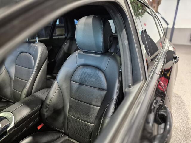 Mercedes-Benz C-KLASSE Estate 180 AMG Sport Edition Volleder | Panorama | Burmester | Stoelverwarming