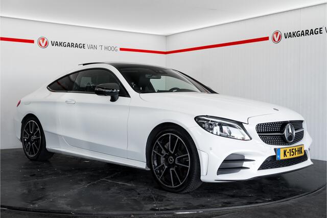 Mercedes-Benz C-KLASSE Coupé 300 Sport Edition Panoramadak Trekhaak
