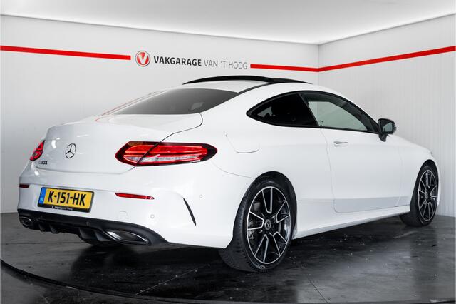 Mercedes-Benz C-KLASSE Coupé 300 Sport Edition Panoramadak Trekhaak