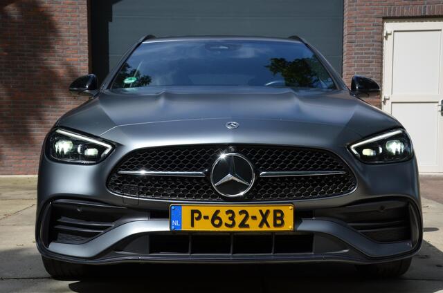 Mercedes-Benz C-KLASSE Estate 300 e AMG Line Automaat/Navi/Pdc/Ecc/360°-Camera/digitale dashboard/Stoelverwarming/Half-leer/Led/18-Inch Lmv