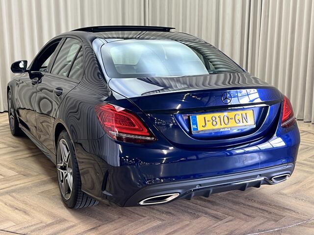 Mercedes-Benz C-KLASSE 180 *AMG* Panoramadak / Leder / Camera / LED High Performance / Cruise Control / 18"LMV