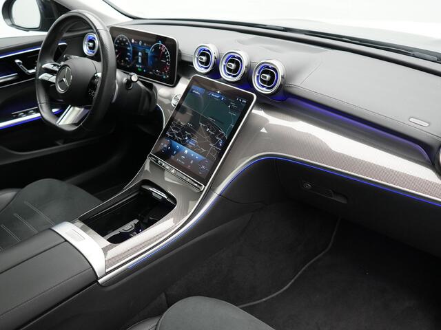 Mercedes-Benz C-KLASSE Estate 300 e AMG Line PHEV 313pk Dealer O.H | Trekhaak Af Fabriek | Panodak | 360 Camera | Adaptive Cruise | Digital LED | Alcatara Sportstoelen Memory & Verwarmd | BLIS | Sfeerverlichting | Apple Carplay | Virtual | Navigatie | DAB | 18"L.M | Plug In Hyb