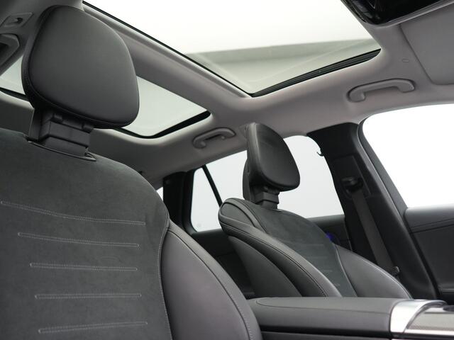 Mercedes-Benz C-KLASSE Estate 300 e AMG Line PHEV 313pk Dealer O.H | Trekhaak Af Fabriek | Panodak | 360 Camera | Adaptive Cruise | Digital LED | Alcatara Sportstoelen Memory & Verwarmd | BLIS | Sfeerverlichting | Apple Carplay | Virtual | Navigatie | DAB | 18"L.M | Plug In Hyb