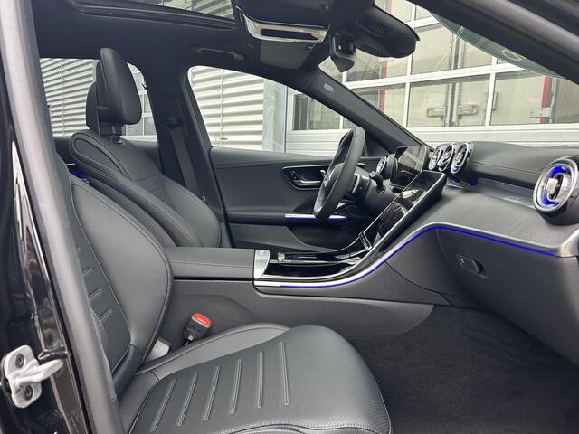 Mercedes-Benz C-KLASSE Estate 180 Business Solution AMG | Night Pakket | Panoramadak | 360° Camera | Dodehoekassistent | Sierdelen Lindehout Antraciet | Elektrisch Verstelbare Stoelen + Memory | Apple CarPlay | Android Auto | Sfeerverlichting | Stoelverwarming