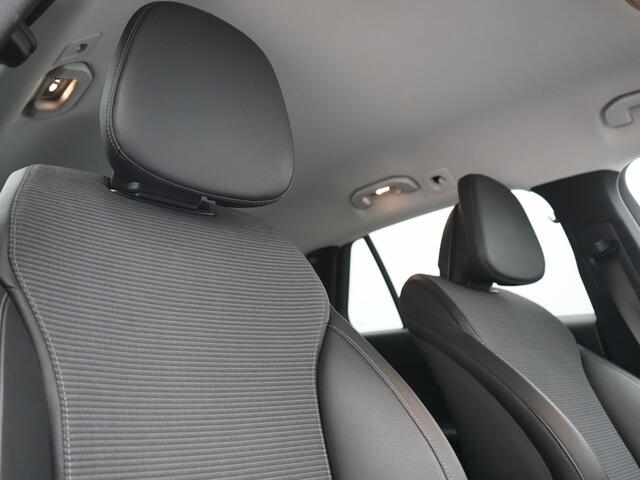 Mercedes-Benz C-KLASSE Estate 300 e Avantgarde PHEV 313pk Dealer O.H | Cruise Control | Camera | Apple Carplay | Virtual | Elektrische Sporstoelen Verwarmd | Navigatie | MBUX Infotainment | DAB | 17"L.M | Plug In Hybrid |