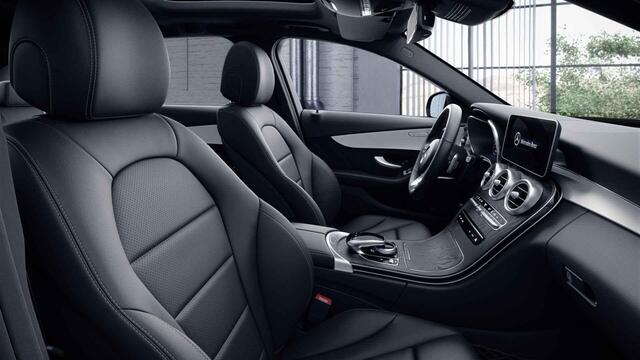 Mercedes-Benz C-KLASSE Estate 300 e Advantage Pack | AMG | Panoramadak | Trekhaak | Stoelverwarming |