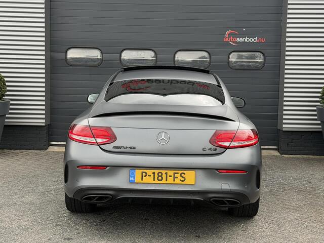 Mercedes-Benz C-KLASSE Coupé AMG 43 4MATIC | Panoramadak | Kuipstoelen | Burmester | Camera | Carbon | DAB | Elektrische Achterklep | Sfeerverlichting |