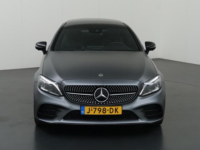 Mercedes-Benz C-KLASSE Coupé 180 Premium Plus Pack | AMG | Night | Panoramadak | Burmester | Multibeam | Widescreen | Keyless | Sfeerverlichting |
