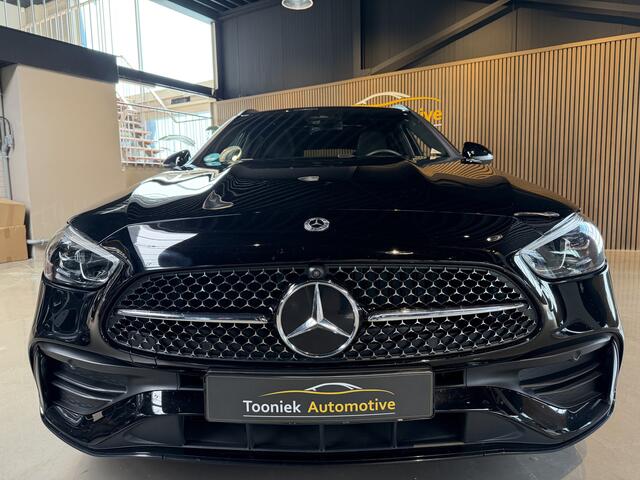 Mercedes-Benz C-KLASSE Estate 200 AMG Line | Panorama dak | Cruise Control | in Nieuwstaat ! | AMG VELGEN | Benzine , Elektrisch