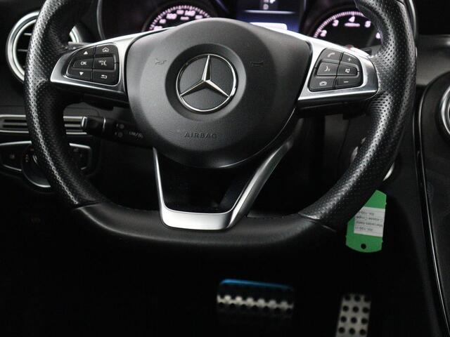 Mercedes-Benz C-KLASSE Coupé 180 Lease Edition | Stoelverwarming | Camera | Cruise control | Navigatie | Bluetooth | Climate control | Radio