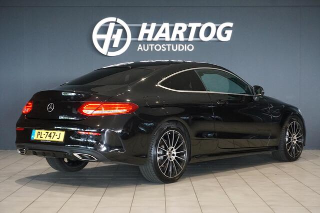 Mercedes-Benz C-KLASSE Coupé 180 Ambition AMG + SPORTSTOELEN / 19'' / STOELVERWARMING / XENON
