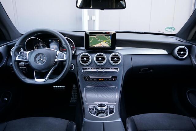 Mercedes-Benz C-KLASSE Coupé 180 Ambition AMG + SPORTSTOELEN / 19'' / STOELVERWARMING / XENON