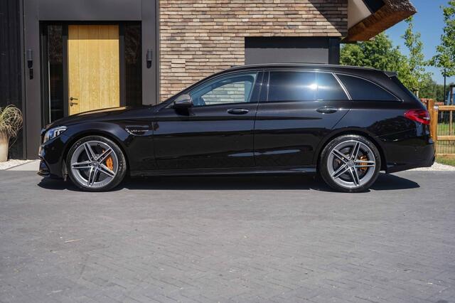 Mercedes-Benz C-KLASSE C63S AMG 63 S Estate Ceramic/Pano/Carbon/Track/510PK/26DKM