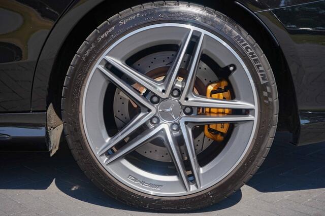 Mercedes-Benz C-KLASSE C63S AMG 63 S Estate Ceramic/Pano/Carbon/Track/510PK/26DKM