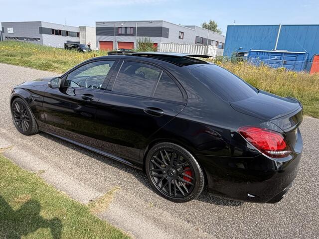 Mercedes-Benz C-KLASSE AMG 63 S Premium Plus Pack