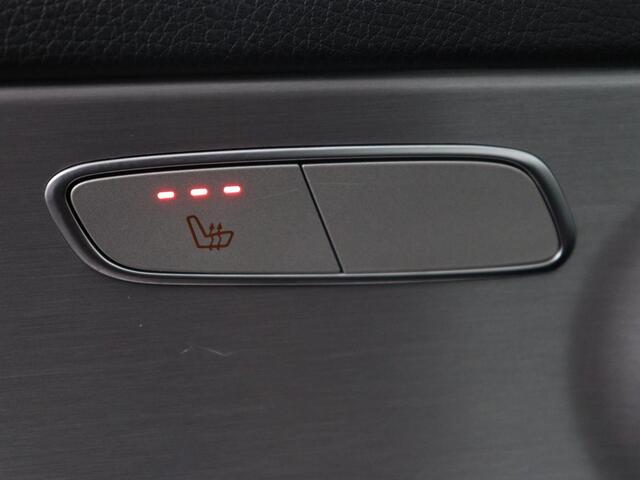 Mercedes-Benz C-KLASSE Estate 180 Business Solution | Panoramadak | Half leder | Stoelverwarming | Virtueel dashboard | 360 Camera | Park assist | Climate control | Cruise control |