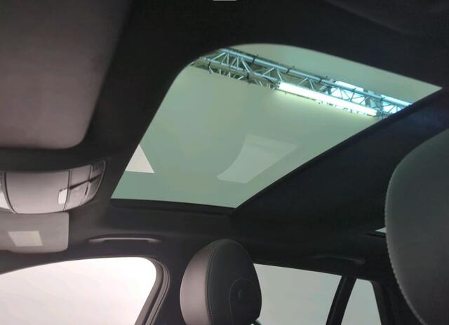 Mercedes-Benz C-KLASSE Estate 160 Amg Line / Panoramadak / Nightpakket / Leder / Pdc.+Camera / Airco-ecc. / Cruise-ctr. / Apk 11-2026