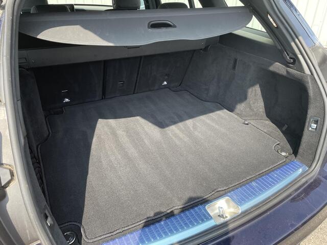 Mercedes-Benz C-KLASSE Estate 180 Sport Edition Premium Plus | Stoelverwarming | Achteruitrijcamera | Dode-Hoek-Detectie | Elektrische Achterklep
