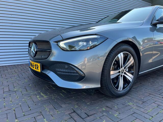 Mercedes-Benz C-KLASSE 180 AMG Line