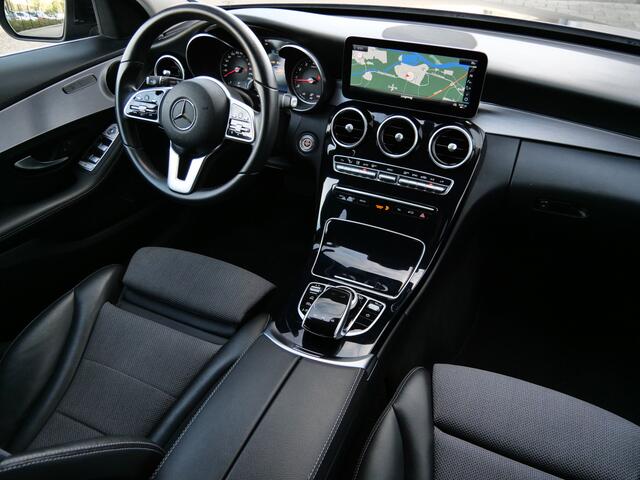 Mercedes-Benz C-KLASSE Estate 180 Business Solution Navigatie / Camera / DAB / Sfeerverlichting