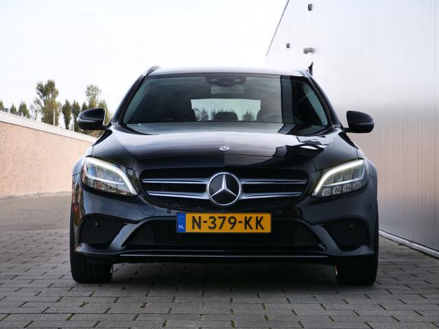 Mercedes-Benz C-KLASSE Estate 180 Business Solution Navigatie / Camera / DAB / Sfeerverlichting