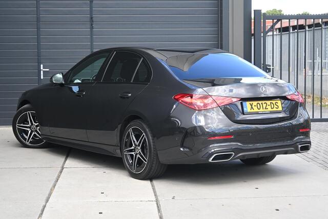 Mercedes-Benz C-KLASSE 180 AMG Line | CAMERA | NAVI | STOELVERWARMING | SFEER-VERLICHTING | MEMORY | CRUISE CONTROL | CLIMATE CONTROL | PDC | LMV