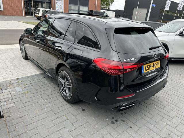 Mercedes-Benz C-KLASSE Estate 300 e AMG Line Prestige Plus !
