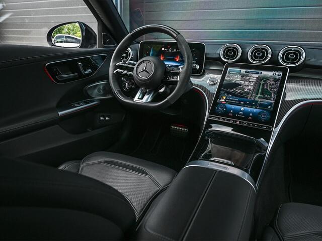 Mercedes-Benz C-KLASSE AMG 63 S E Performance | Achterasbesturing | Panoramadak | 360 Camera | Burmester | Memory seats | Carbon inleg | Ambiance interieur |