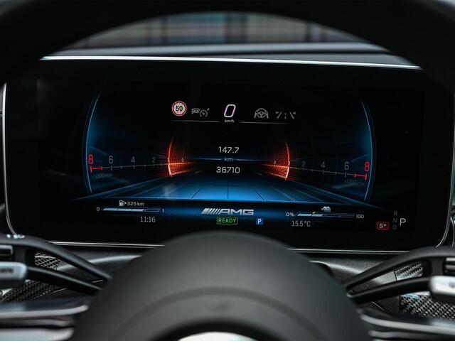 Mercedes-Benz C-KLASSE AMG 63 S E Performance | Achterasbesturing | Panoramadak | 360 Camera | Burmester | Memory seats | Carbon inleg | Ambiance interieur |