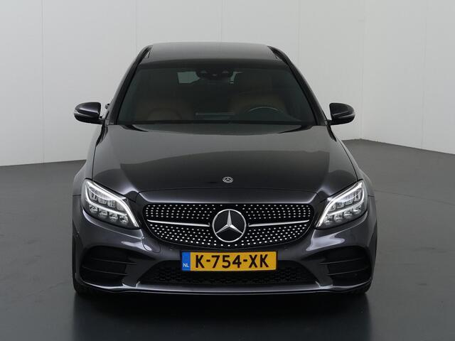 Mercedes-Benz C-KLASSE Estate 180 Business Solution AMG | Panoramadak | Night pakket | Trekhaak | Zadelbruin interieur |