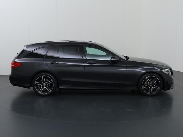 Mercedes-Benz C-KLASSE Estate 180 Business Solution AMG | Panoramadak | Night pakket | Trekhaak | Zadelbruin interieur |