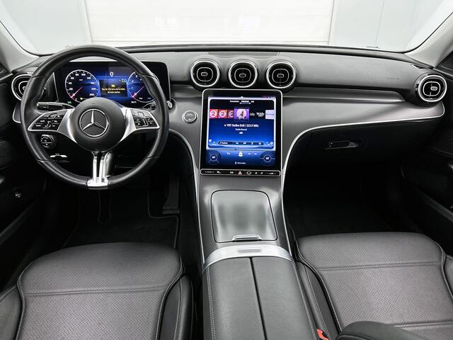 Mercedes-Benz C-KLASSE 180 Luxury Line High Perormance LED koplampen | Dodehoekassistent | Achteruitrijcamera Inclusief 24 maanden MB Certified garantie voor Europa.