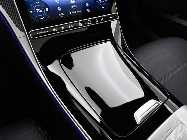 Mercedes-Benz C-KLASSE 300 e Business Solution Luxury | Winterpakket | Parkeerpakket | Trekhaak | Panoramaschuifdak | Warmtewerend, donkergetint glas | GUARD 360° Plus |