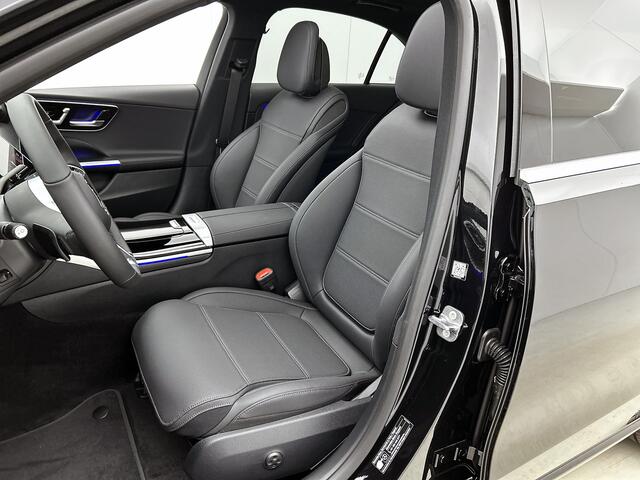 Mercedes-Benz C-KLASSE 300 e Business Solution Luxury | Winterpakket | Parkeerpakket | Trekhaak | Warmtewerend, donkergetint glas | Panoramaschuifdak | GUARD 360° Plus | 18 inch vijf-dubbelspaaks lichtmetalen velgen |