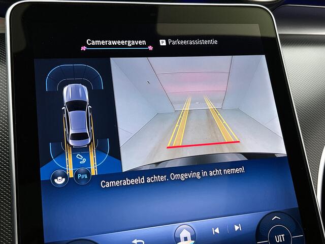 Mercedes-Benz C-KLASSE 300 e Business Solution Luxury | Winterpakket | Parkeerpakket | Trekhaak | Warmtewerend, donkergetint glas | Panoramaschuifdak | GUARD 360° Plus | 18 inch vijf-dubbelspaaks lichtmetalen velgen |