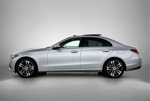 Mercedes-Benz C-KLASSE 300 e Business Solution Luxury | Winterpakket | Trekhaak | Panoramaschuifdak | Warmtewerend, donkergetint glas | GUARD 360° Plus | 18 inch vijf-dubbelspaaks lichtmetalen velgen |