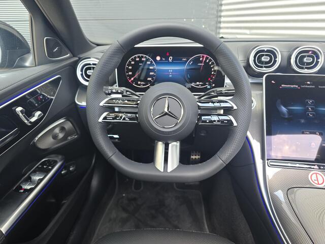 Mercedes-Benz C-KLASSE Estate 300 e Business Solution AMG | Night Pakket | Comfort Pakket Plus | Panoramadak | Burmester 3D Surround | 360° Camera | Dodehoekassistent | Verkeersbordenassistent | DIGITAL LIGHT | Elektrisch Verstelbare Stoelen + Memory | Stoelverwarming | Sfeerverlichting | Apple CarPlay | Android Auto | Elektrische Achterklep | Elektrisch Inklapbare Buitenspiegels | Parkeersensoren