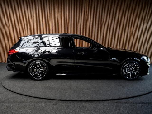 Mercedes-Benz C-KLASSE Estate 300e AMG Line Panodak Leer Distronic 360° Memory seats Digital Light Navi LED Nightpack PTS Ambient Elekt. achterklep Climate LM velgen BTW auto! SOH: 99,6%