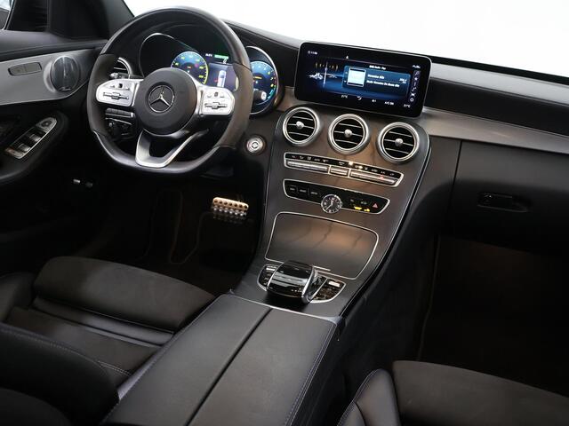 Mercedes-Benz C-KLASSE Estate 300 e Premium Pack | AMG | Night | Panoramadak | Burmester | Widescreen | Stoelverwarming |