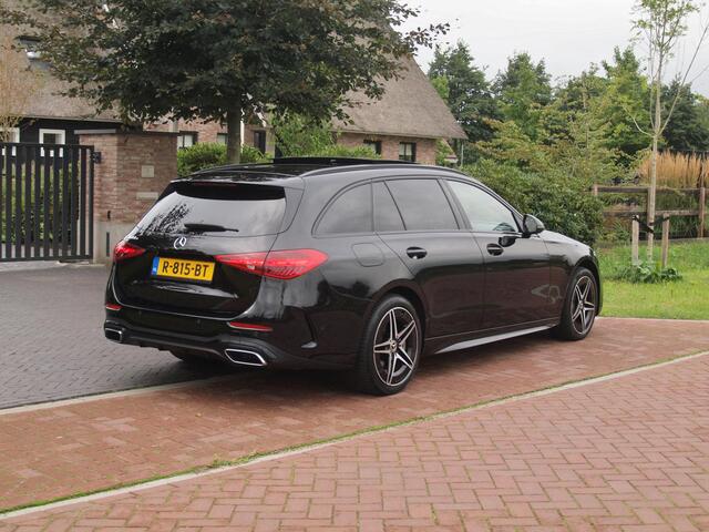 Mercedes-Benz C-KLASSE Estate 300 e AMG Line | Panoramadak | Camera | Sfeerverlichting | Burmester | NL-Auto |
